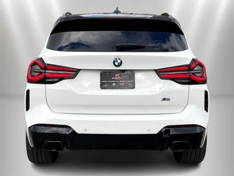 More photos of 2022 BMW X3 M40i at Maserati Alfa Romeo of Naperville, IL