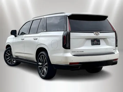 More photos of 2024 Cadillac Escalade Sport Platinum at Maserati Alfa Romeo of Naperville, IL