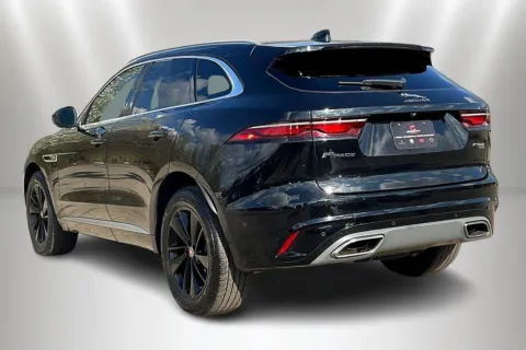 More photos of 2021 Jaguar F-PACE P400 R-Dynamic S at Maserati Alfa Romeo of Naperville, IL