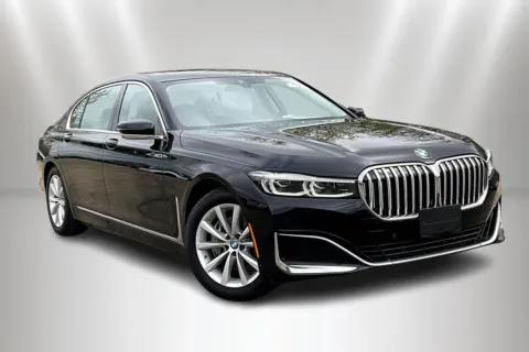 Another view of 2020 BMW 7 Series 740i xDrive for sale in Naperville, IL at Maserati Alfa Romeo of Naperville