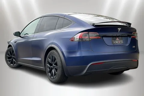 More photos of 2022 Tesla Model X Plaid at Maserati Alfa Romeo of Naperville, IL