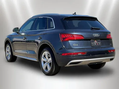 More photos of 2019 Audi Q5 2.0T Premium Plus at Maserati Alfa Romeo of Naperville, IL
