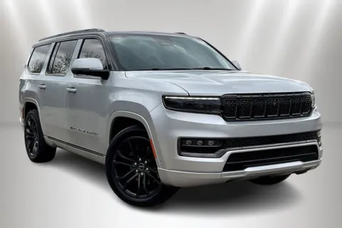 Another view of 2022 Jeep Grand Wagoneer Series II for sale in Naperville, IL at Maserati Alfa Romeo of Naperville