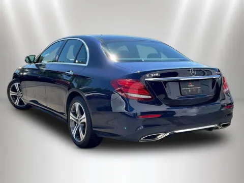 More photos of 2019 Mercedes-Benz E-Class E 300 at Maserati Alfa Romeo of Naperville, IL