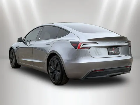 More photos of 2024 Tesla Model 3 at Maserati Alfa Romeo of Naperville, IL