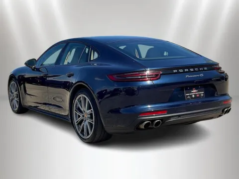 More photos of 2020 Porsche Panamera 4S at Maserati Alfa Romeo of Naperville, IL