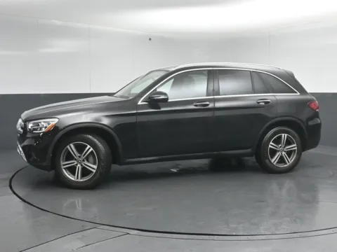 More photos of 2020 Mercedes-Benz GLC 300 at Maserati Alfa Romeo of Naperville, IL