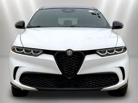 Photos of 2024 Alfa Romeo Tonale Veloce for sale in Naperville, IL at Maserati Alfa Romeo of Naperville