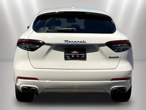 More photos of 2023 Maserati Levante GT at Maserati Alfa Romeo of Naperville, IL
