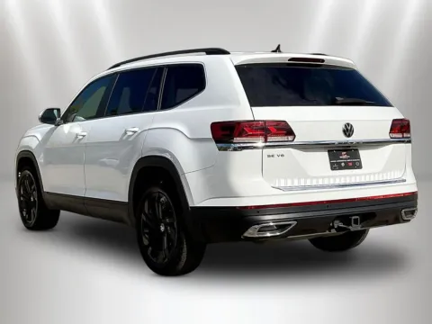 More photos of 2022 Volkswagen Atlas 3.6L V6 SE w/Technology at Maserati Alfa Romeo of Naperville, IL