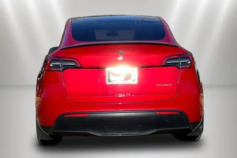 More photos of 2021 Tesla Model Y Performance at Maserati Alfa Romeo of Naperville, IL