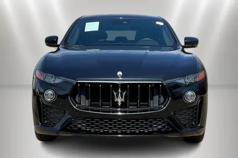 Photos of 2023 Maserati Levante Modena for sale in Naperville, IL at Maserati Alfa Romeo of Naperville