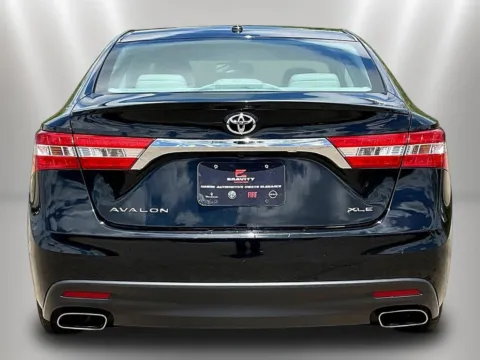 More photos of 2015 Toyota Avalon XLE Premium at Maserati Alfa Romeo of Naperville, IL