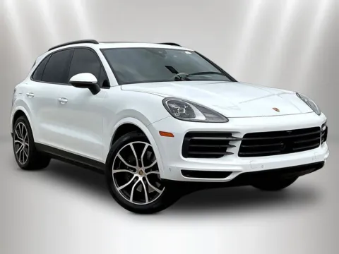 Another view of 2022 Porsche Cayenne for sale in Naperville, IL at Maserati Alfa Romeo of Naperville
