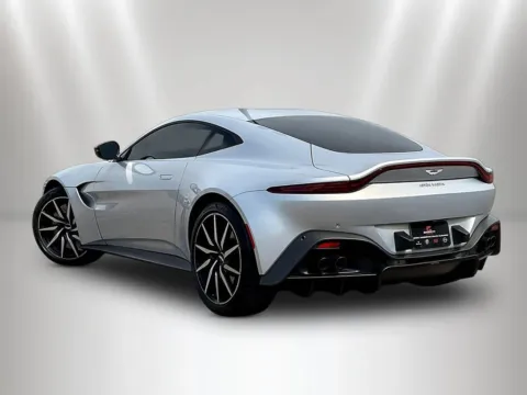 More photos of 2020 Aston Martin Vantage at Maserati Alfa Romeo of Naperville, IL