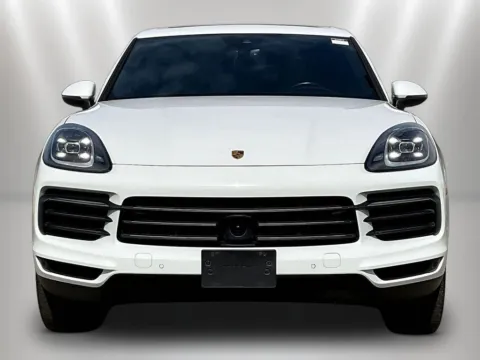 Photos of 2022 Porsche Cayenne for sale in Naperville, IL at Maserati Alfa Romeo of Naperville