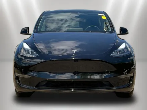 Photos of 2024 Tesla Model Y Long Range for sale in Naperville, IL at Maserati Alfa Romeo of Naperville