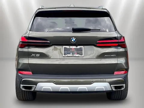 More photos of 2024 BMW X5 xDrive40i at Maserati Alfa Romeo of Naperville, IL