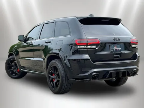 More photos of 2020 Jeep Grand Cherokee SRT at Maserati Alfa Romeo of Naperville, IL