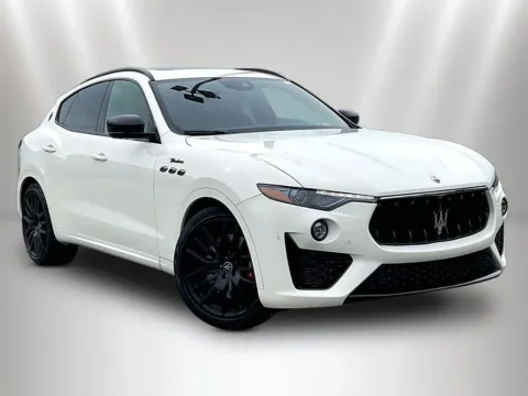 Another view of 2024 Maserati Levante Modena for sale in Naperville, IL at Maserati Alfa Romeo of Naperville