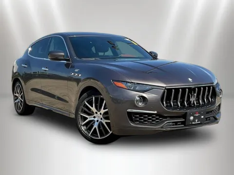 Another view of 2022 Maserati Levante GT for sale in Naperville, IL at Maserati Alfa Romeo of Naperville