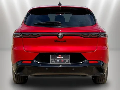 More photos of 2026 Alfa Romeo Tonale at Maserati Alfa Romeo of Naperville, IL