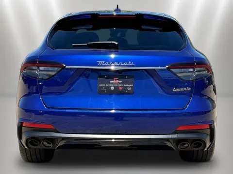More photos of 2022 Maserati Levante Modena at Maserati Alfa Romeo of Naperville, IL
