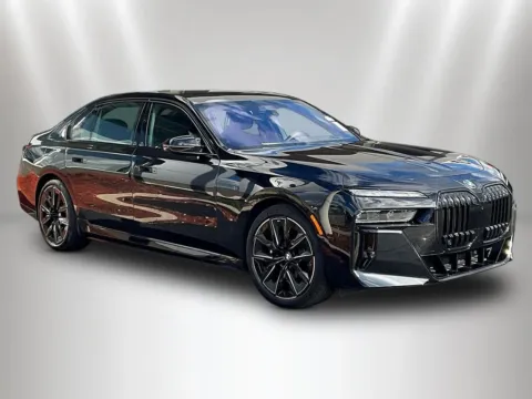 Another view of 2023 BMW i7 xDrive60 for sale in Naperville, IL at Maserati Alfa Romeo of Naperville