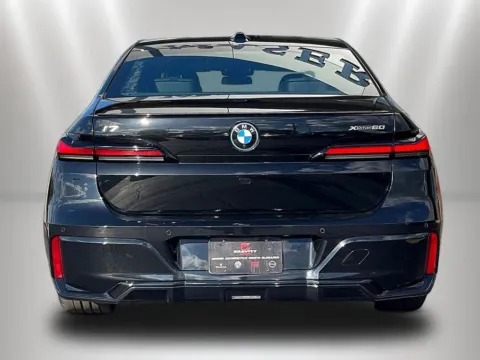 More photos of 2023 BMW i7 xDrive60 at Maserati Alfa Romeo of Naperville, IL