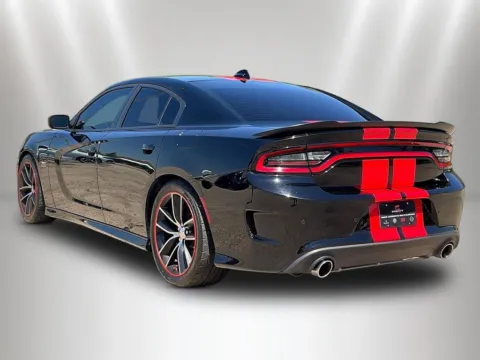 More photos of 2016 Dodge Charger R/T Scat Pack at Maserati Alfa Romeo of Naperville, IL
