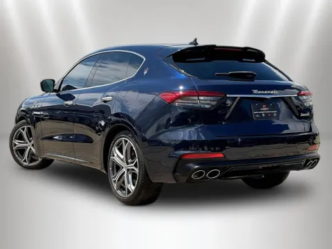 More photos of 2022 Maserati Levante GT at Maserati Alfa Romeo of Naperville, IL