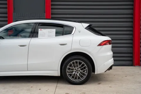 More photos of 2023 Maserati Grecale GT at Maserati Alfa Romeo of Naperville, IL