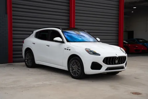 Another view of 2023 Maserati Grecale GT for sale in Naperville, IL at Maserati Alfa Romeo of Naperville