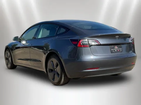 More photos of 2023 Tesla Model 3 at Maserati Alfa Romeo of Naperville, IL