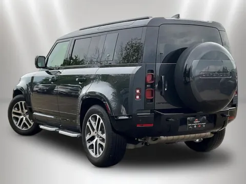 More photos of 2024 Land Rover Defender 110 X-Dynamic SE at Maserati Alfa Romeo of Naperville, IL