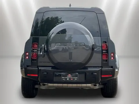 More photos of 2024 Land Rover Defender 110 X-Dynamic SE at Maserati Alfa Romeo of Naperville, IL