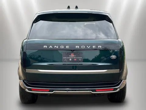 More photos of 2023 Land Rover Range Rover Autobiography at Maserati Alfa Romeo of Naperville, IL