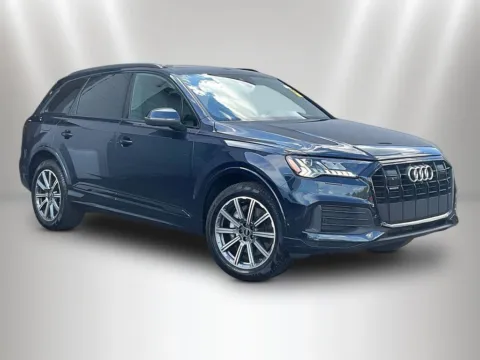 Another view of 2023 Audi Q7 45 Premium Plus for sale in Naperville, IL at Maserati Alfa Romeo of Naperville