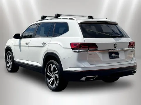 More photos of 2023 Volkswagen Atlas SEL at Maserati Alfa Romeo of Naperville, IL