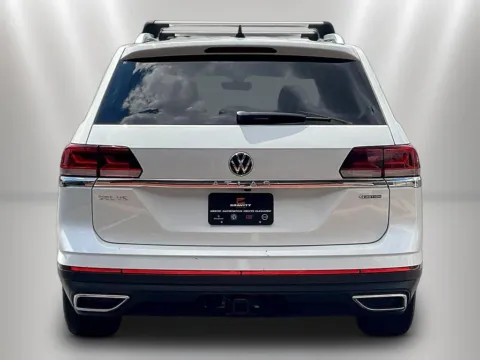 More photos of 2023 Volkswagen Atlas SEL at Maserati Alfa Romeo of Naperville, IL