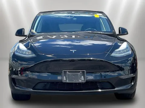 Photos of 2021 Tesla Model Y Long Range for sale in Naperville, IL at Maserati Alfa Romeo of Naperville