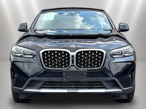 Photos of 2024 BMW X4 xDrive30i for sale in Naperville, IL at Maserati Alfa Romeo of Naperville