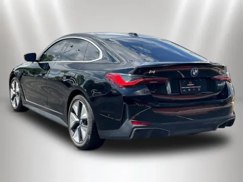 More photos of 2024 BMW i4 xDrive40 at Maserati Alfa Romeo of Naperville, IL