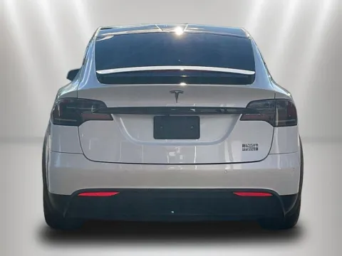 More photos of 2022 Tesla Model X Plaid at Maserati Alfa Romeo of Naperville, IL
