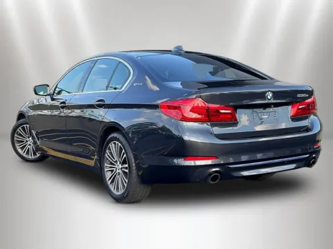 More photos of 2019 BMW 5 Series 530e xDrive iPerformance at Maserati Alfa Romeo of Naperville, IL