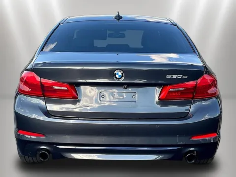 More photos of 2019 BMW 5 Series 530e xDrive iPerformance at Maserati Alfa Romeo of Naperville, IL