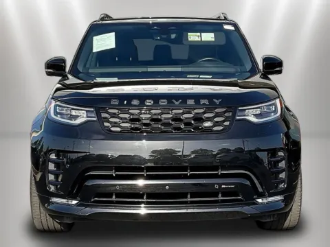 Photos of 2023 Land Rover Discovery S R-Dynamic for sale in Naperville, IL at Maserati Alfa Romeo of Naperville