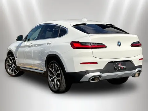 More photos of 2023 BMW X4 xDrive30i at Maserati Alfa Romeo of Naperville, IL