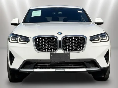 Photos of 2023 BMW X4 xDrive30i for sale in Naperville, IL at Maserati Alfa Romeo of Naperville