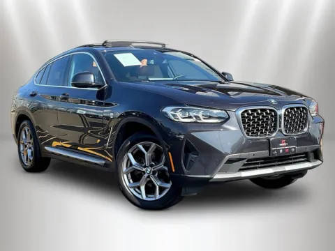 Another view of 2022 BMW X4 xDrive30i for sale in Naperville, IL at Maserati Alfa Romeo of Naperville